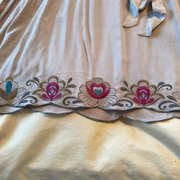 Boutique dress - Picture 2 of 8